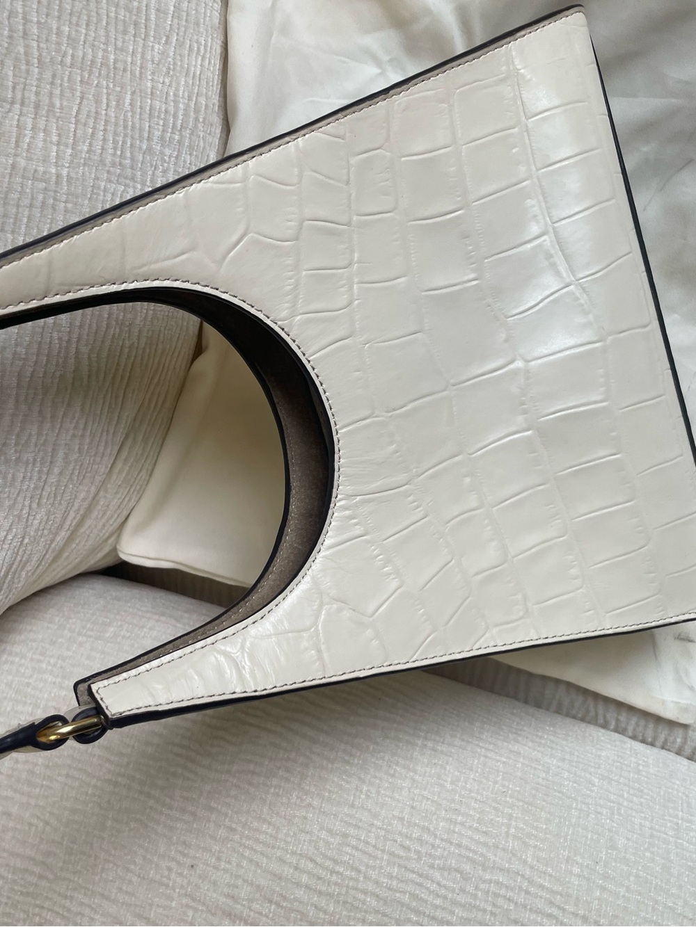 STAUD Rey White Croc-Embossed Shoulder Bag - Picture 8 of 8